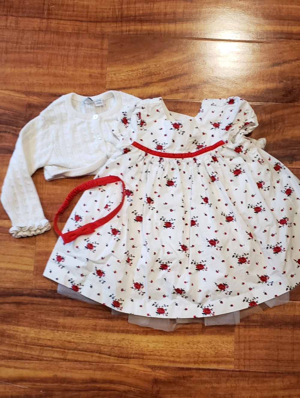 Janie & Jack EUC 12-18 month ivory/red floral dress, cableknit sweater, headband